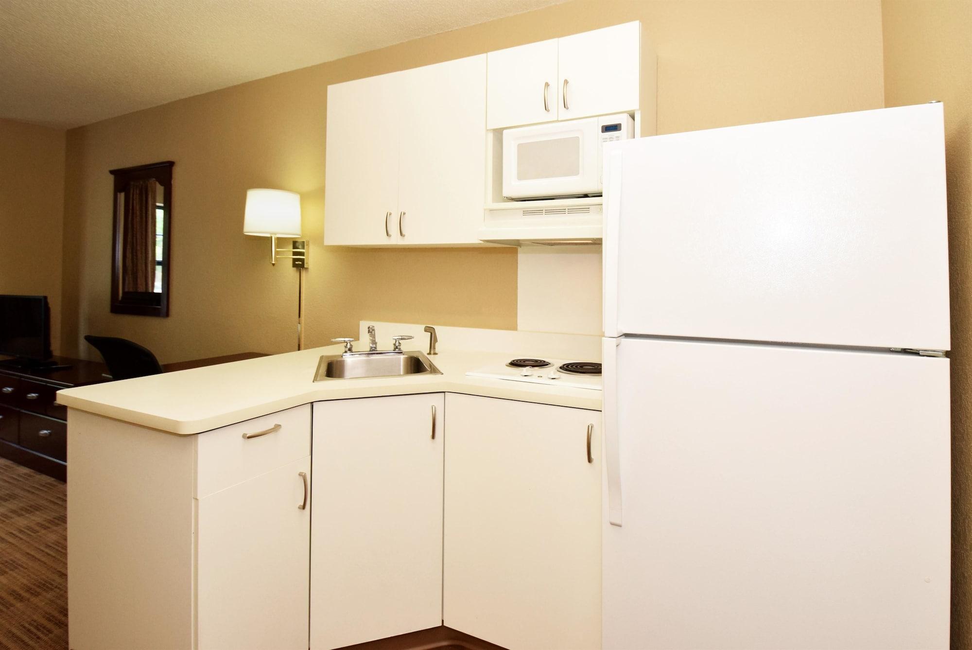 Extended Stay America Suites - Rockford - I-90 Bagian luar foto