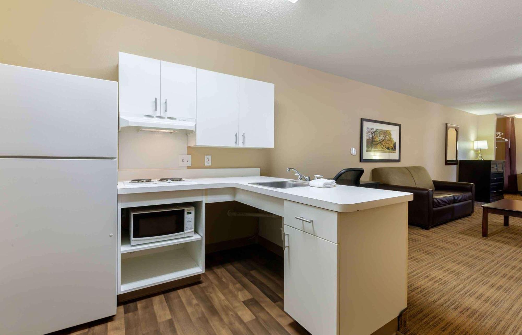 Extended Stay America Suites - Rockford - I-90 Bagian luar foto